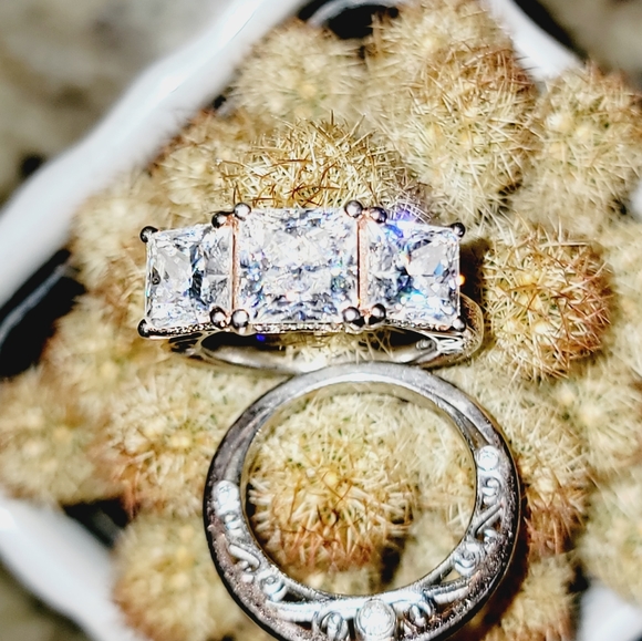 7 carat Three Stone Princess Cut Moissanite Wedding Engagement Ring and Band Set - Picture 3 of 7